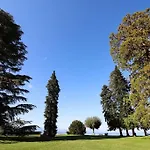 L'escale Du Leman *