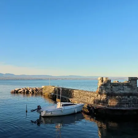 L'escale Du Leman