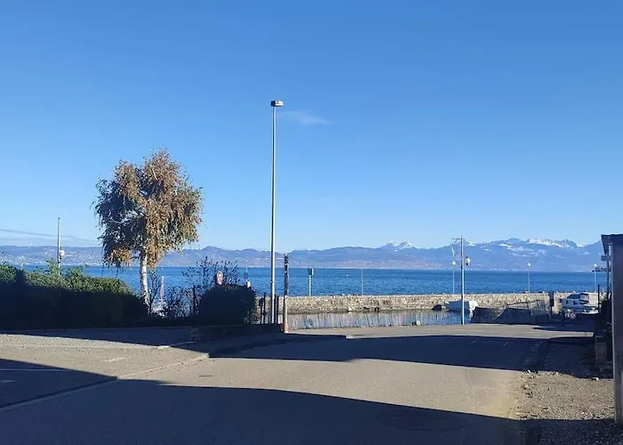 L'escale Du Léman